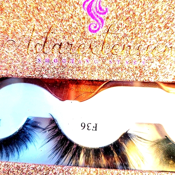VSexy Lashes Astar Extension Luxe Lash Strip Kit - Picture 5 of 5